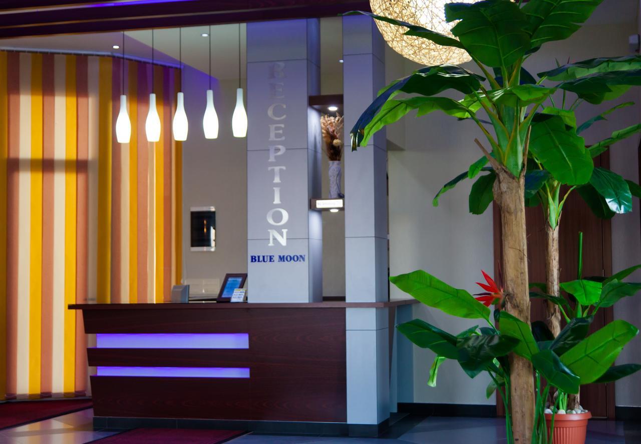 Hotel Blue Moon Улцин Екстериор снимка