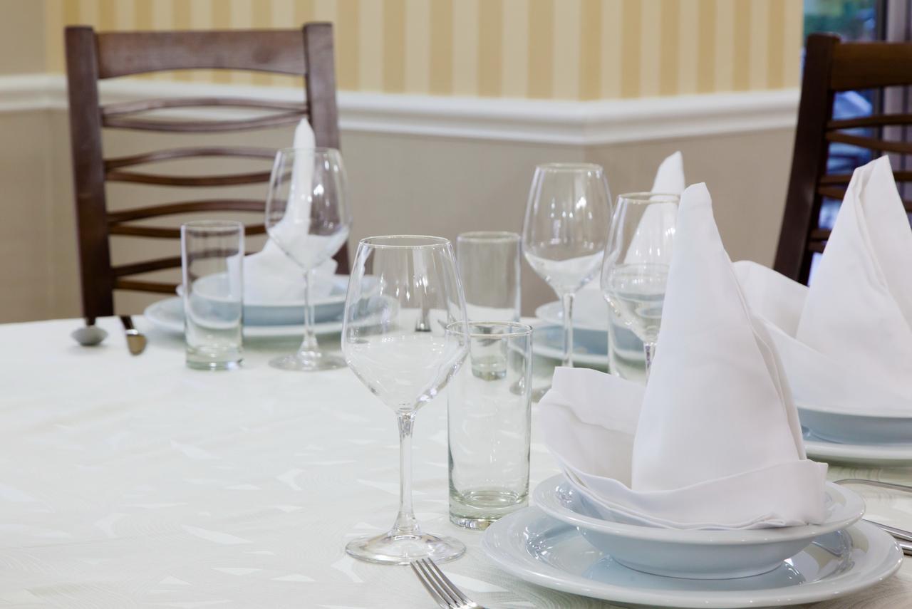 Hotel Blue Moon Улцин Екстериор снимка